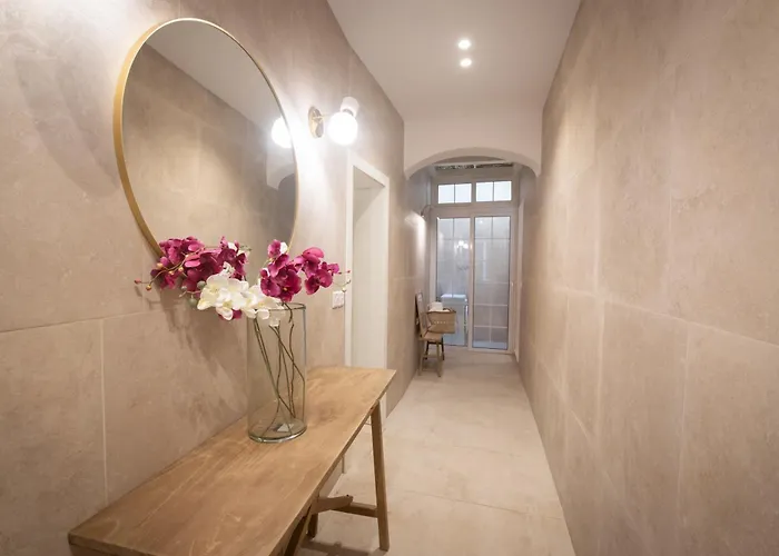 Electra - Luxury View